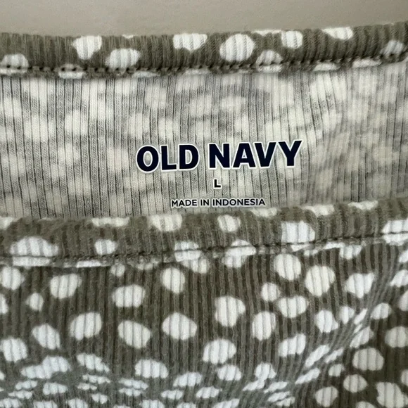 Bundle of 3 Old Navy cropped square neck tank tops green & pink women’s large - Picture 6 of 7